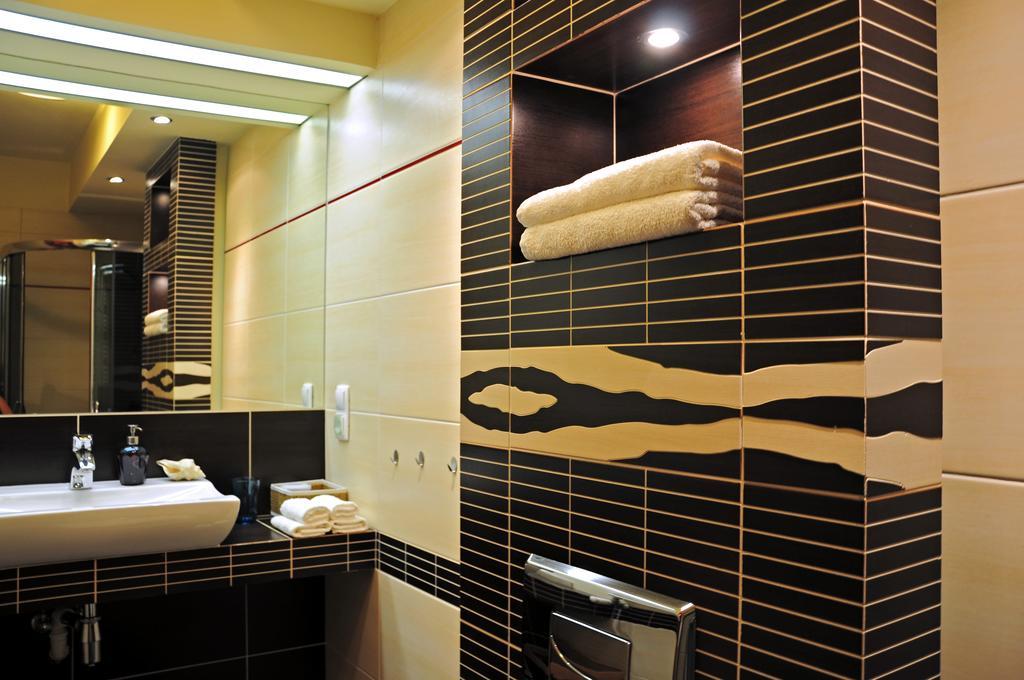 Color Apartment كراكوفيا الغرفة الصورة