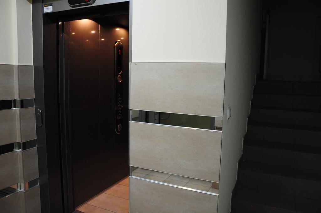 Color Apartment كراكوفيا المظهر الخارجي الصورة